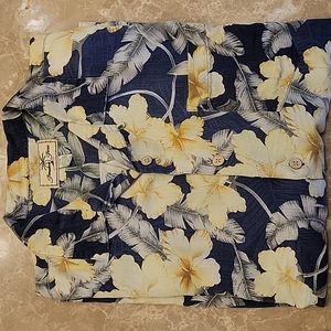 Jamaica Jaxx Men's 100% Silk Button-down Short-sleeved Shirt, M